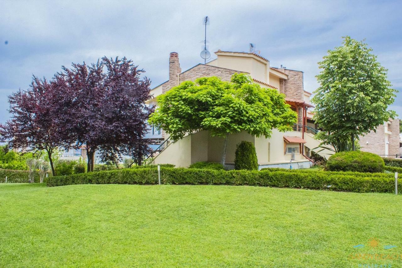 Sani Residence Villa Exterior photo